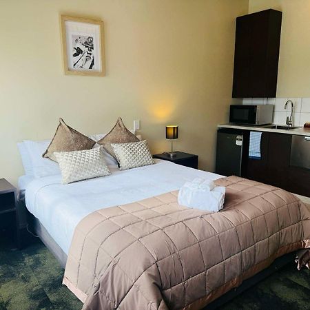 The Post Hotel Порируа Экстерьер фото